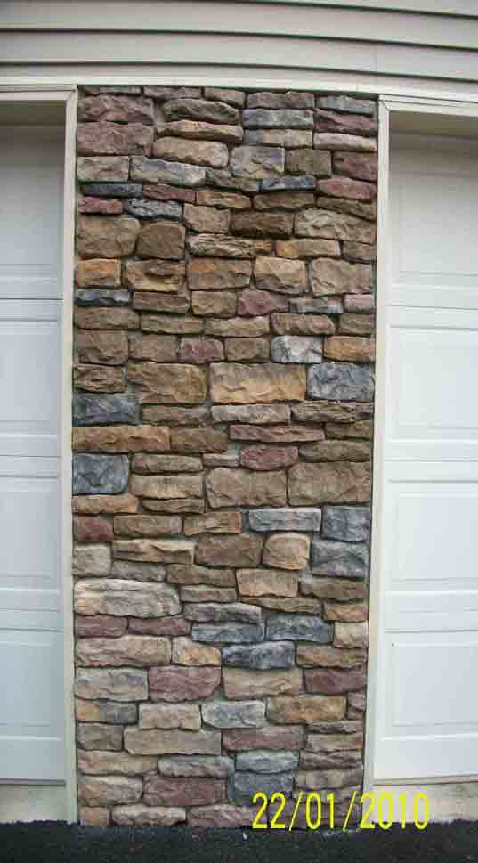 cultured stone install 451595175