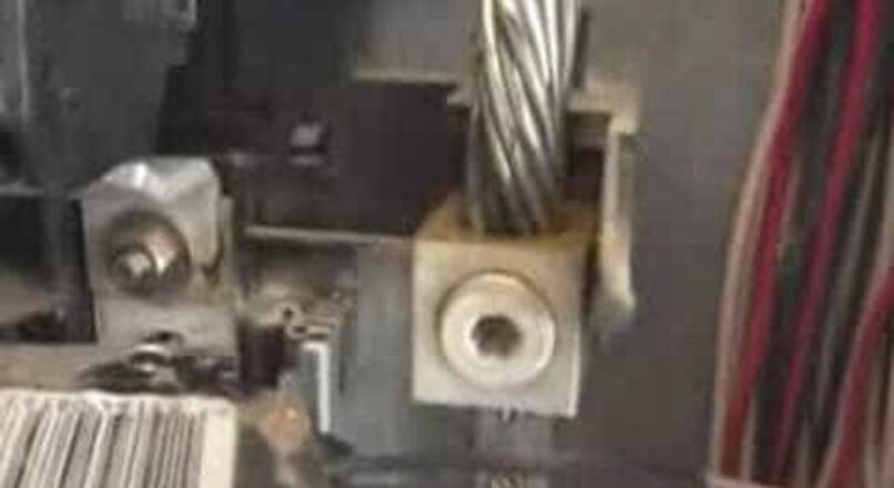 How to replace a circuit breaker video