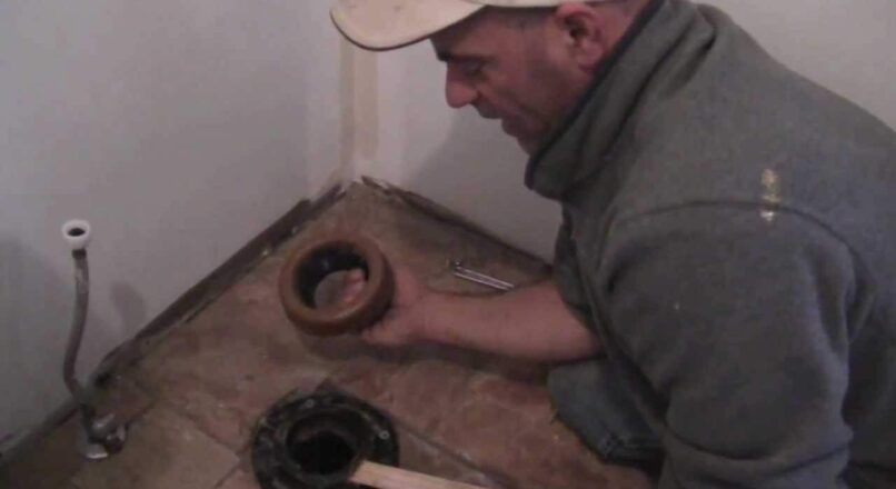How to Replace a Toilet
